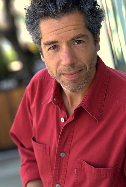 Фото - Дуглас Уэстон: 403x600 / 48 Кб