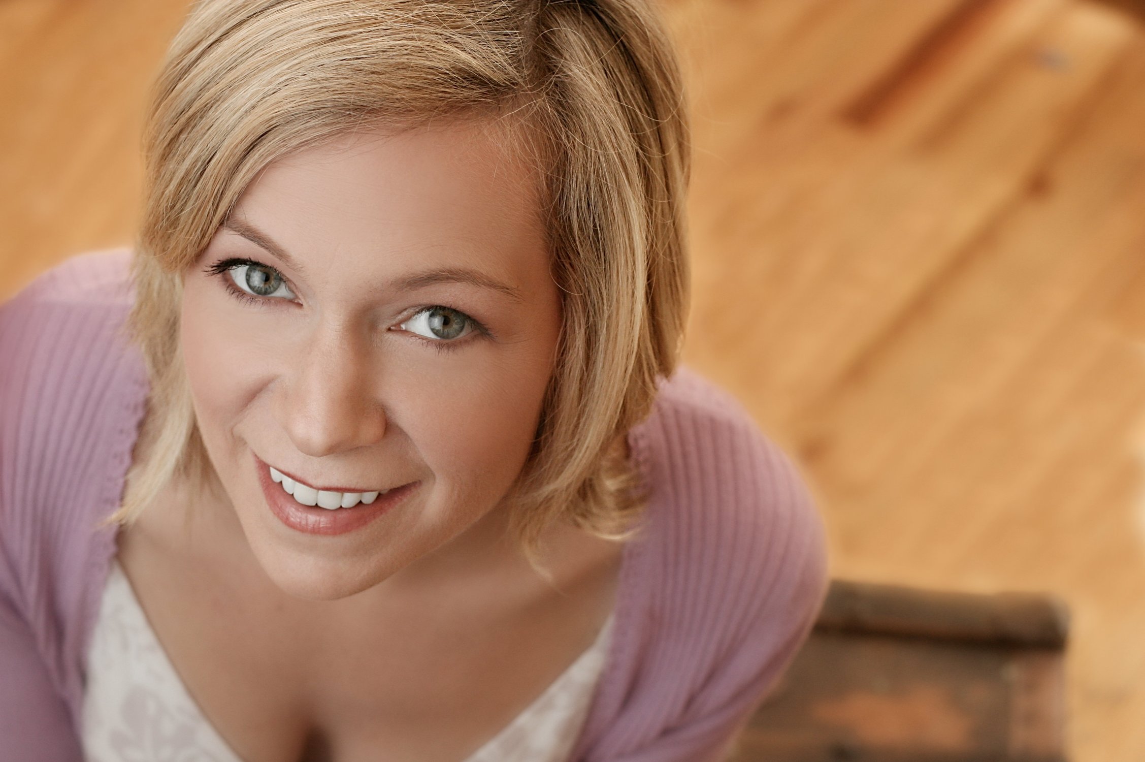 Фото - Кэрри Престон: 2255x1500 / 330 Кб