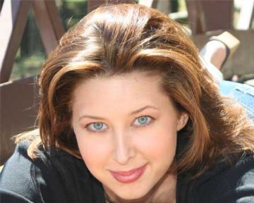 Фото - Karmyn Tyler: 360x288 / 25 Кб