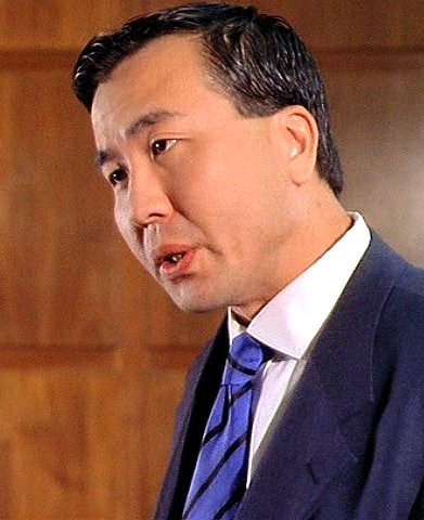 Фото - Robert Lin: 391x480 / 41 Кб