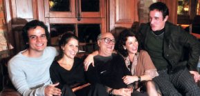 Фото - Кайо Жункейра: 289x139 / 14 Кб