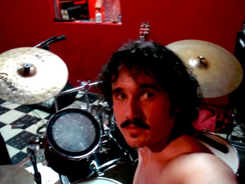 Фото - Кайо Жункейра: 480x360 / 34 Кб