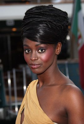 Фото - Айса Майга: 271x400 / 19 Кб