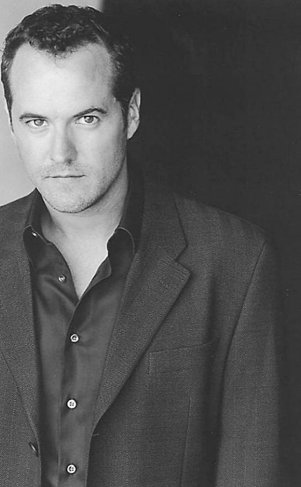 Фото - Шон Дрисколл: 434x700 / 47 Кб