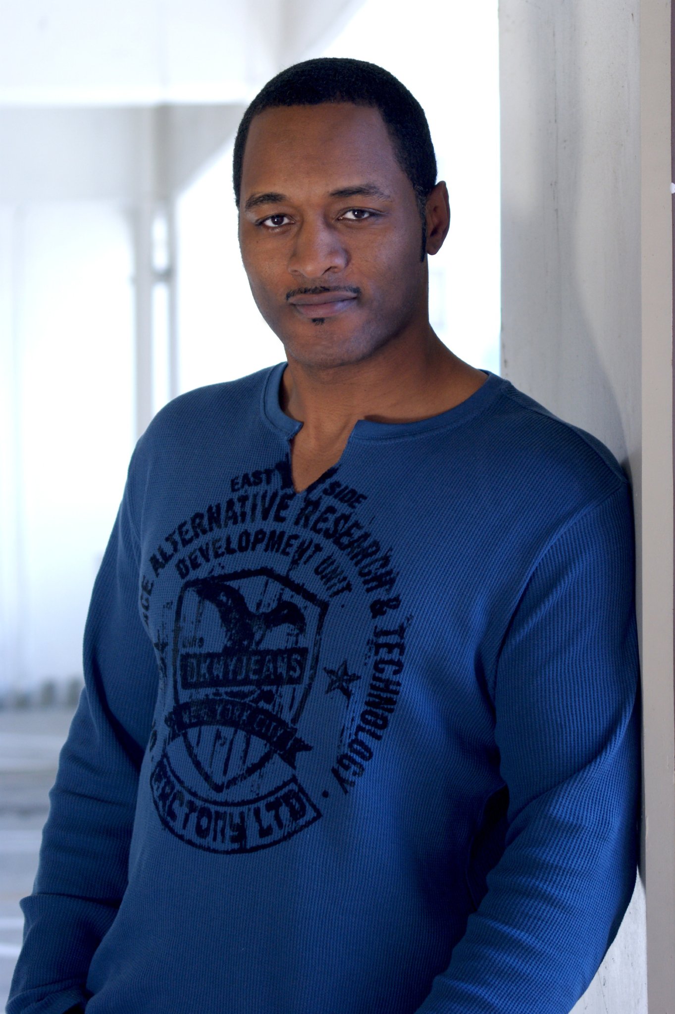 Фото - Javon Johnson: 1363x2048 / 345 Кб