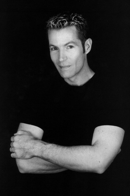 Фото - Марк С. Аллен: 450x675 / 31 Кб