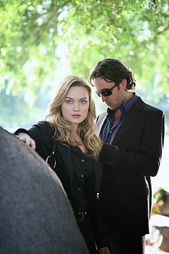 Фото - София Майлс: 333x500 / 38 Кб