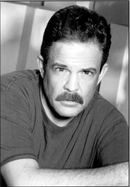 Фото - Rick Michaels: 450x644 / 51 Кб