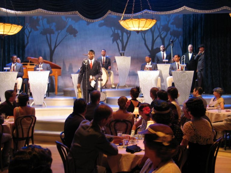 Фото - Чарлз Брин: 768x576 / 86 Кб