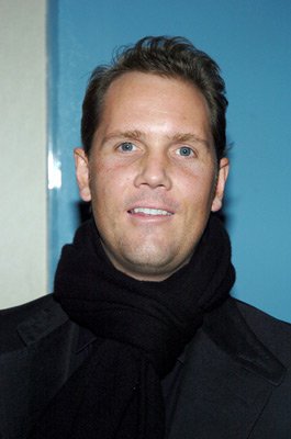 Фото - Маркус Томас: 265x400 / 17 Кб