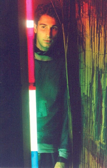 Фото - Alex Kalognomos: 448x700 / 68 Кб