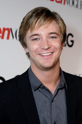 Фото - Майкл Уэлш: 265x400 / 18 Кб