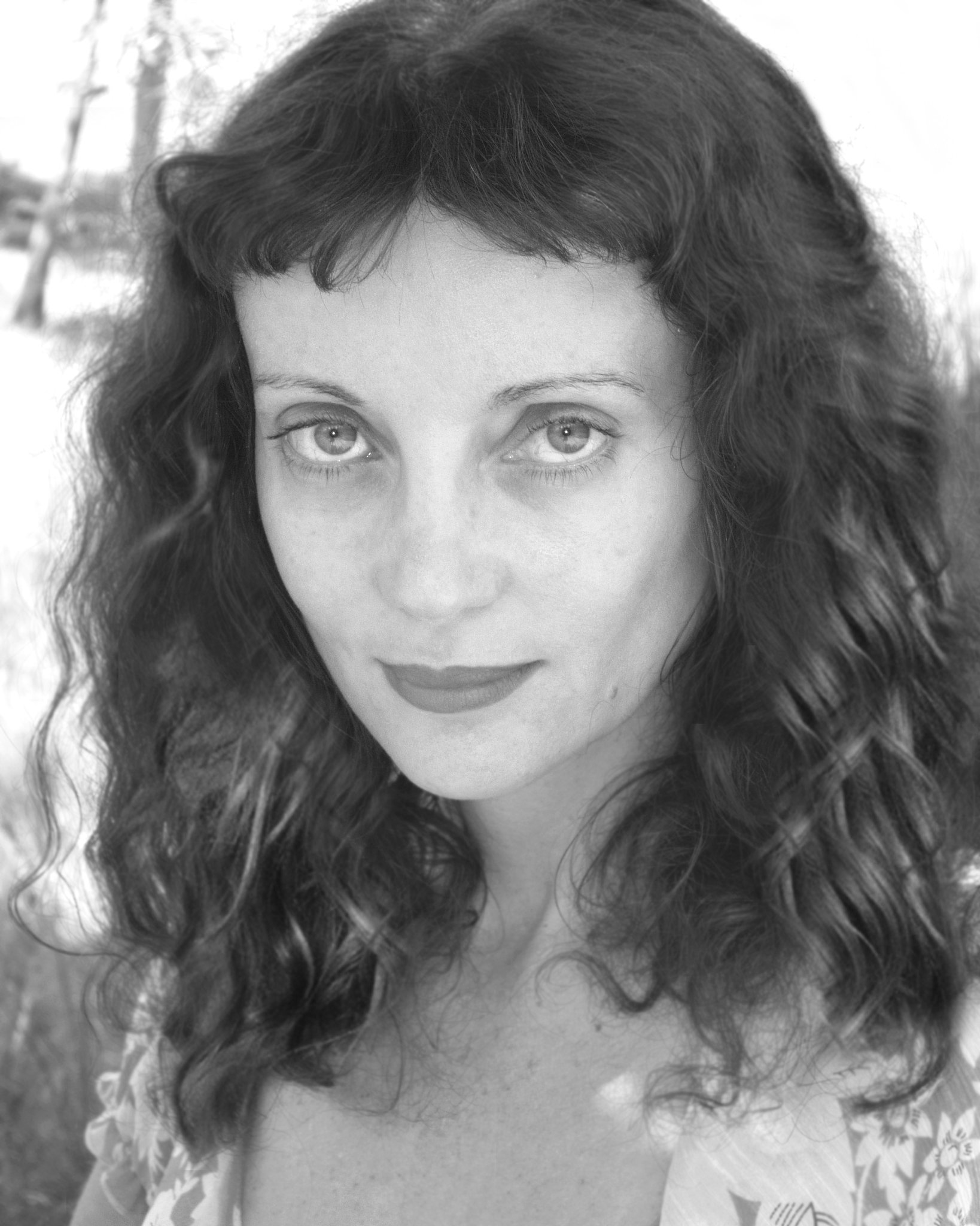 Фото - Suzy Kewer: 1638x2048 / 358 Кб