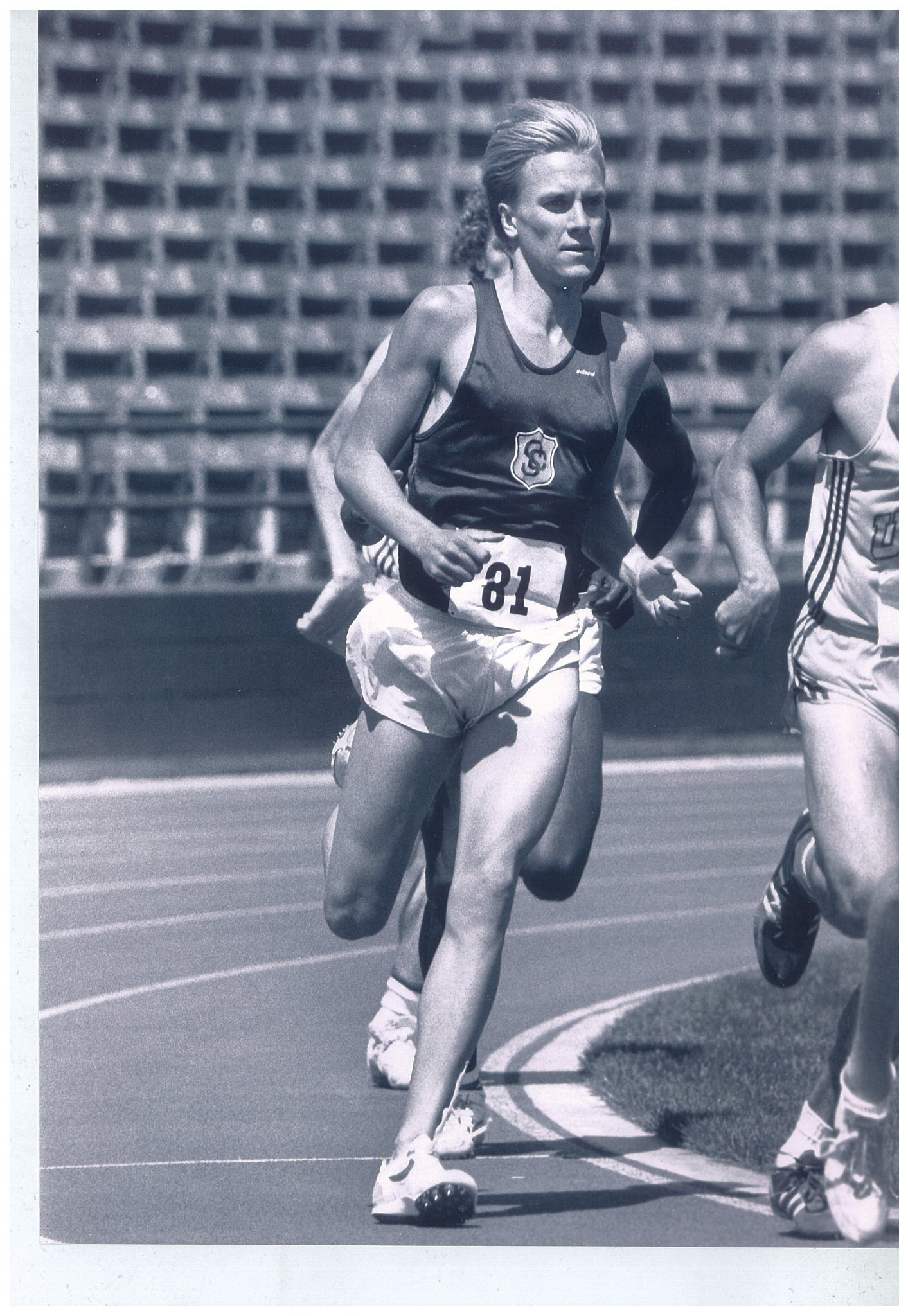 Фото - Chris Lerude: 1413x2048 / 511 Кб