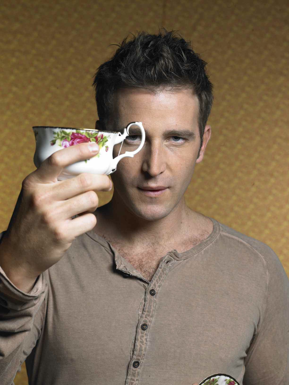 Фото - Fernando Gil: 1224x1631 / 175 Кб