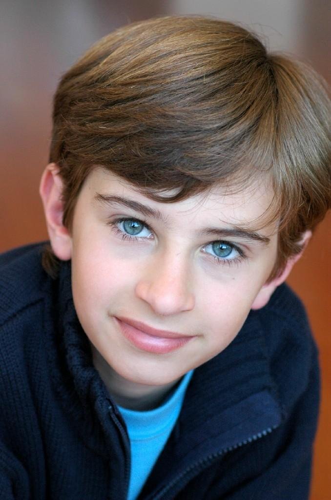 Фото - Бенжамин Б. Смит: 678x1024 / 96 Кб