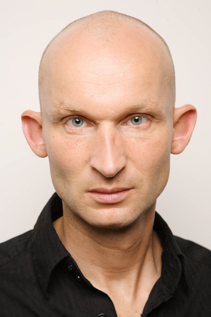 Фото - Marc Bischoff: 827x1239 / 95 Кб