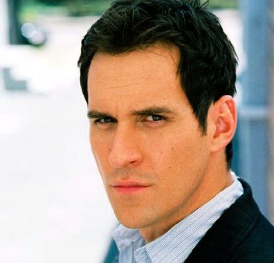 Фото - Трэвис Уиллингэм: 396x380 / 27 Кб