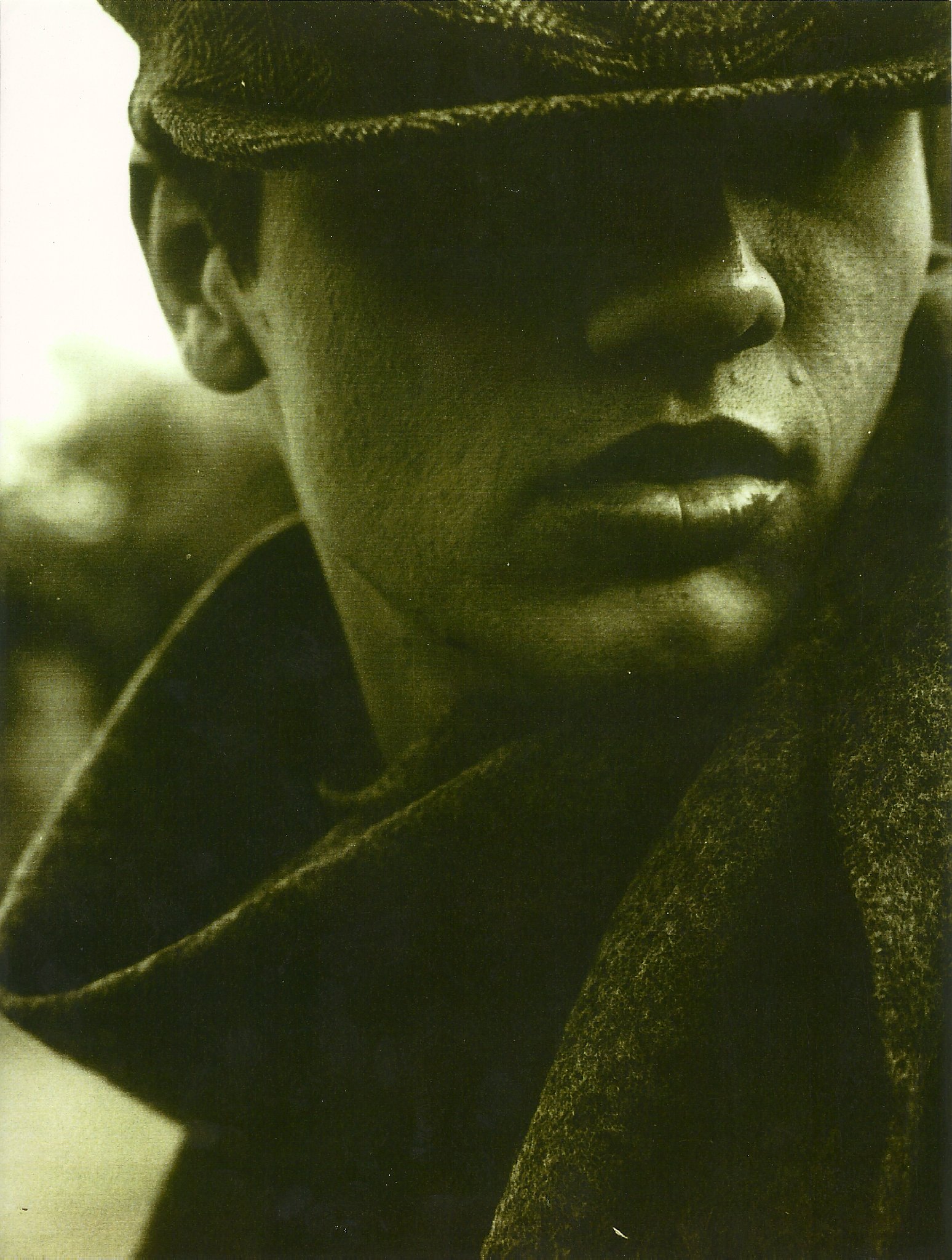 Фото - Jesse Woodrow: 1548x2048 / 539 Кб