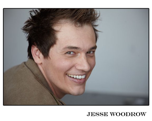 Фото - Jesse Woodrow: 576x461 / 33 Кб