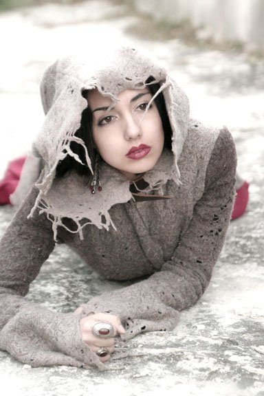 Фото - Тина Родригес: 384x576 / 48 Кб