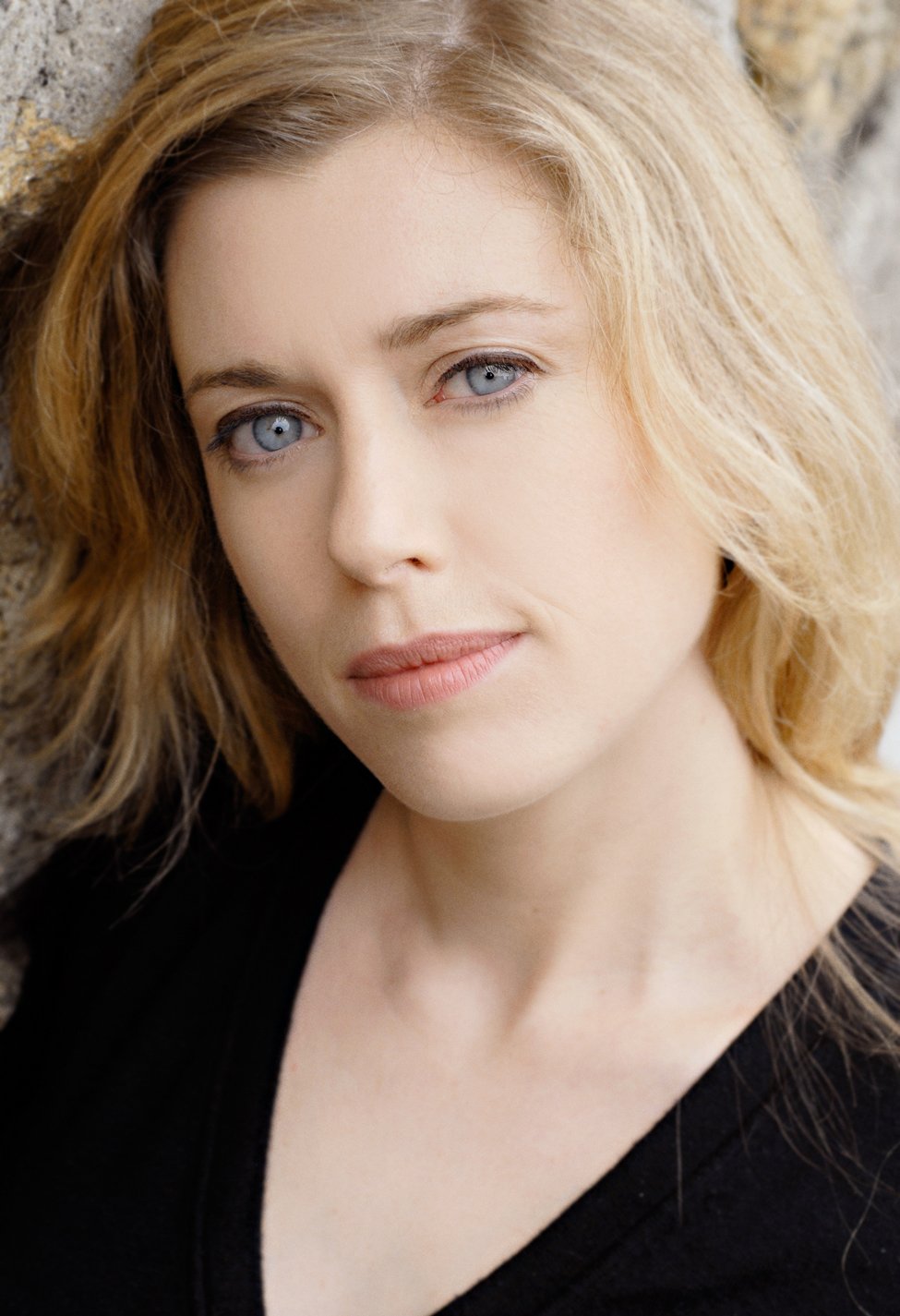 Фото - Лесли Конрой: 975x1425 / 162 Кб