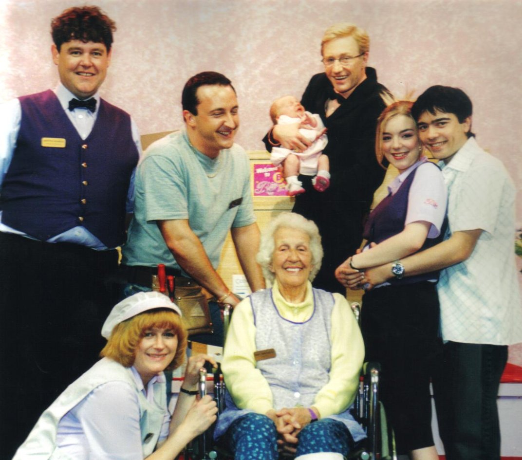 Фото - Тони Модсли: 1072x945 / 145 Кб