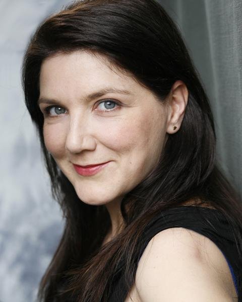 Фото - Чарлотт Мур: 480x600 / 41 Кб