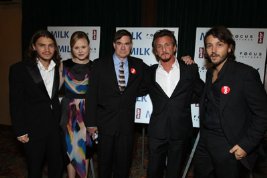 Фото - Элисон Пилл: 267x178 / 12 Кб