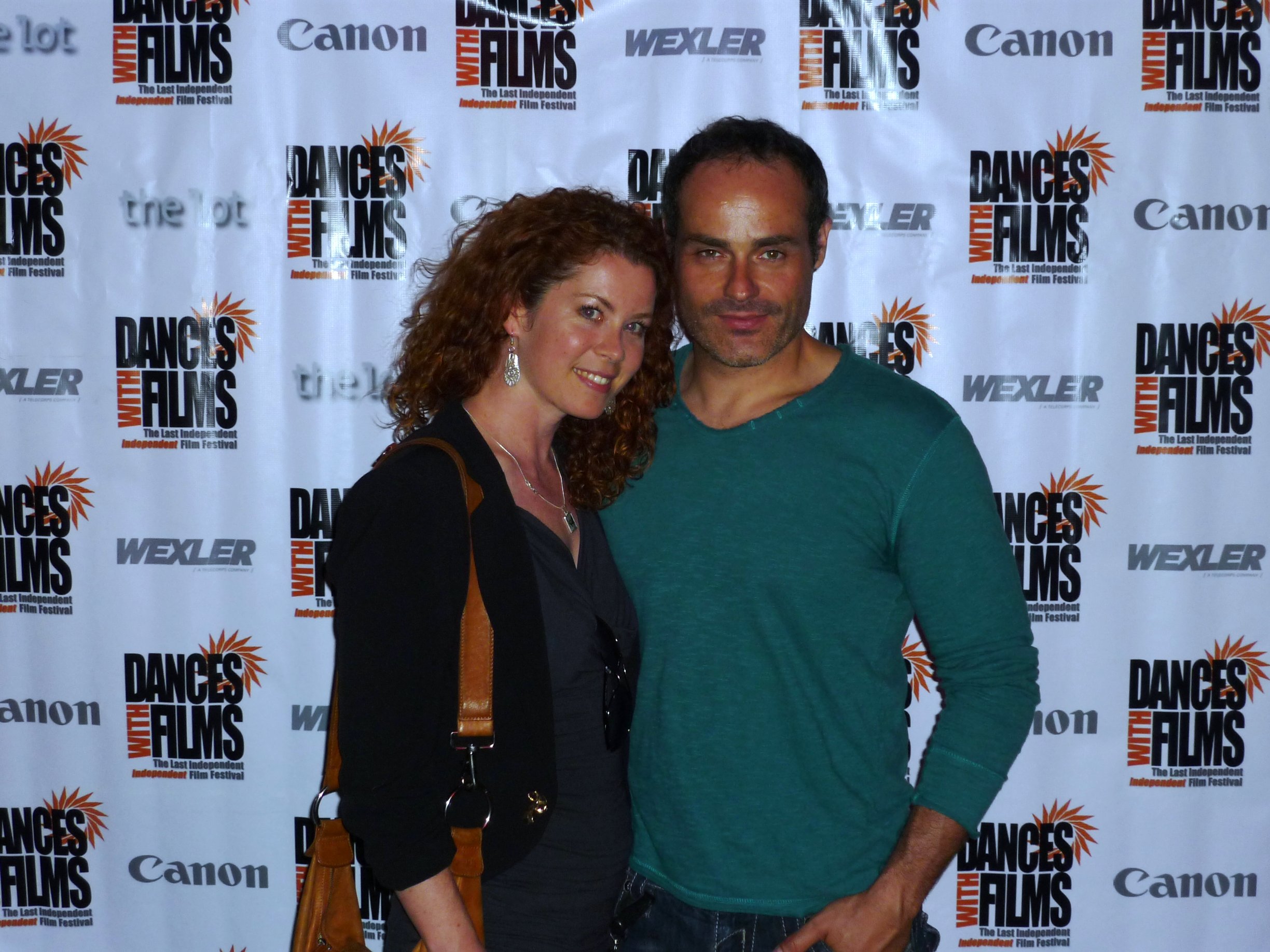 Фото - Кирон Эллиотт: 2448x1836 / 580 Кб