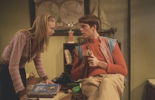 Фото - Эрик Кристиан Олсен: 314x203 / 16 Кб