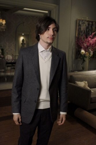 Фото - Джон Патрик Амедори: 333x500 / 25 Кб