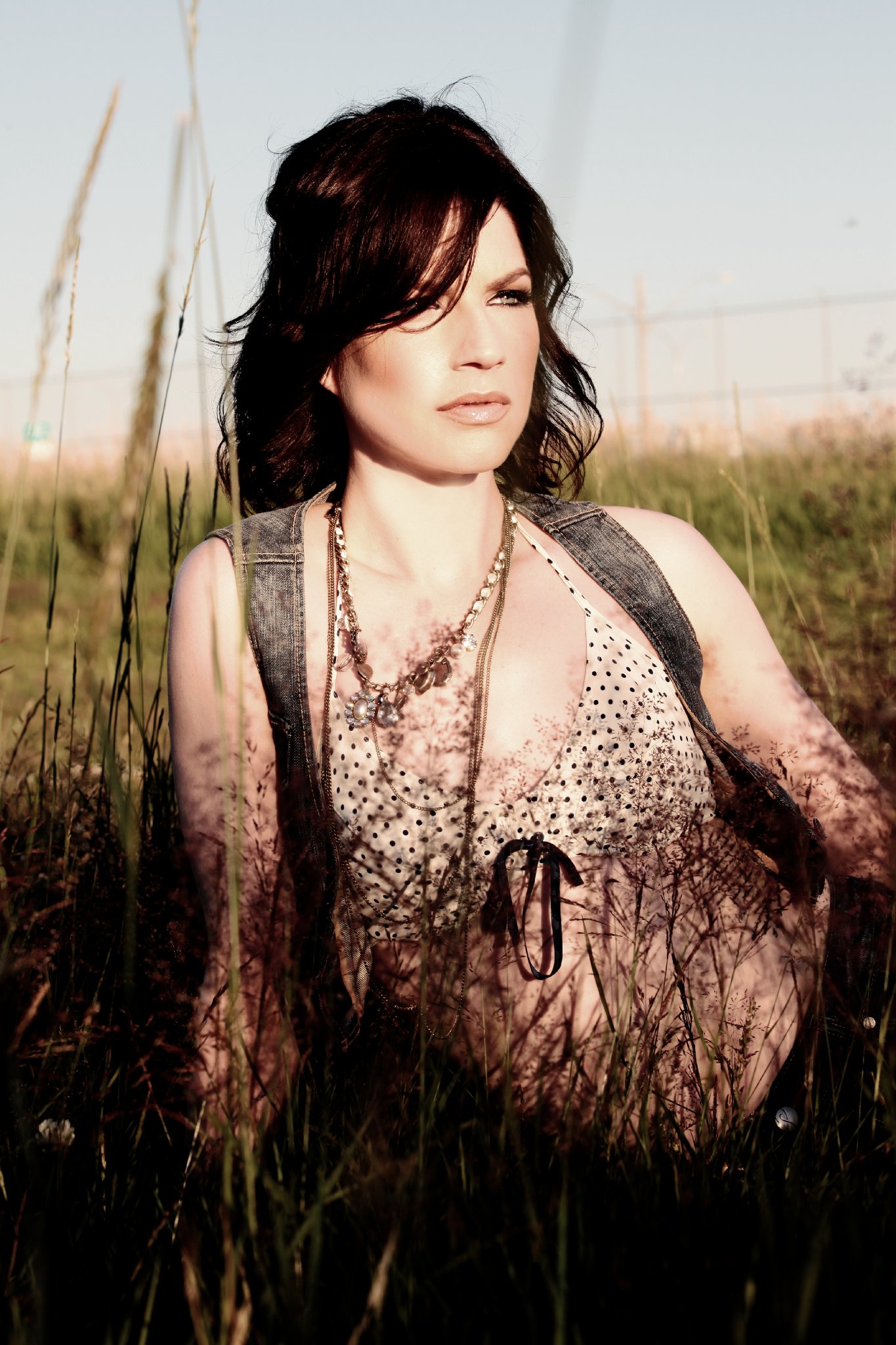 Фото - Элисен Даун: 1365x2048 / 423 Кб