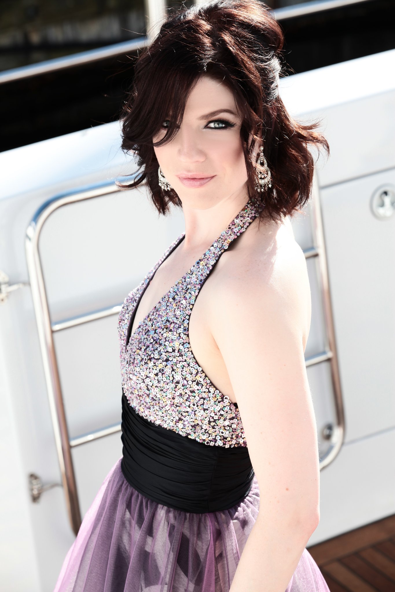 Фото - Элисен Даун: 1365x2048 / 369 Кб