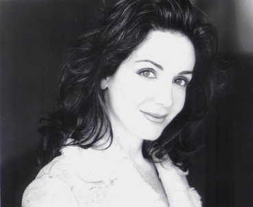 Фото - Элен Кардона: 368x301 / 15 Кб