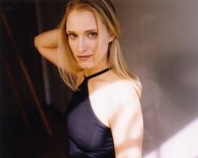 Фото - Kirstin Rae Hinton: 288x230 / 10 Кб