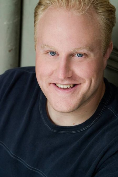 Фото - Адам Муччи: 450x675 / 40 Кб