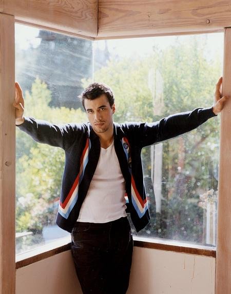 Фото - Филлип Риз: 450x573 / 49 Кб