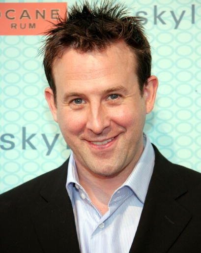 Фото - Robert Bagnell: 409x514 / 39 Кб