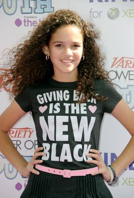 Фото - Мэдисон Петтис: 270x400 / 29 Кб