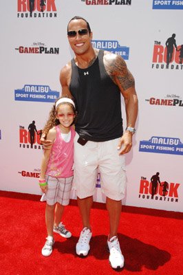 Фото - Мэдисон Петтис: 266x400 / 27 Кб