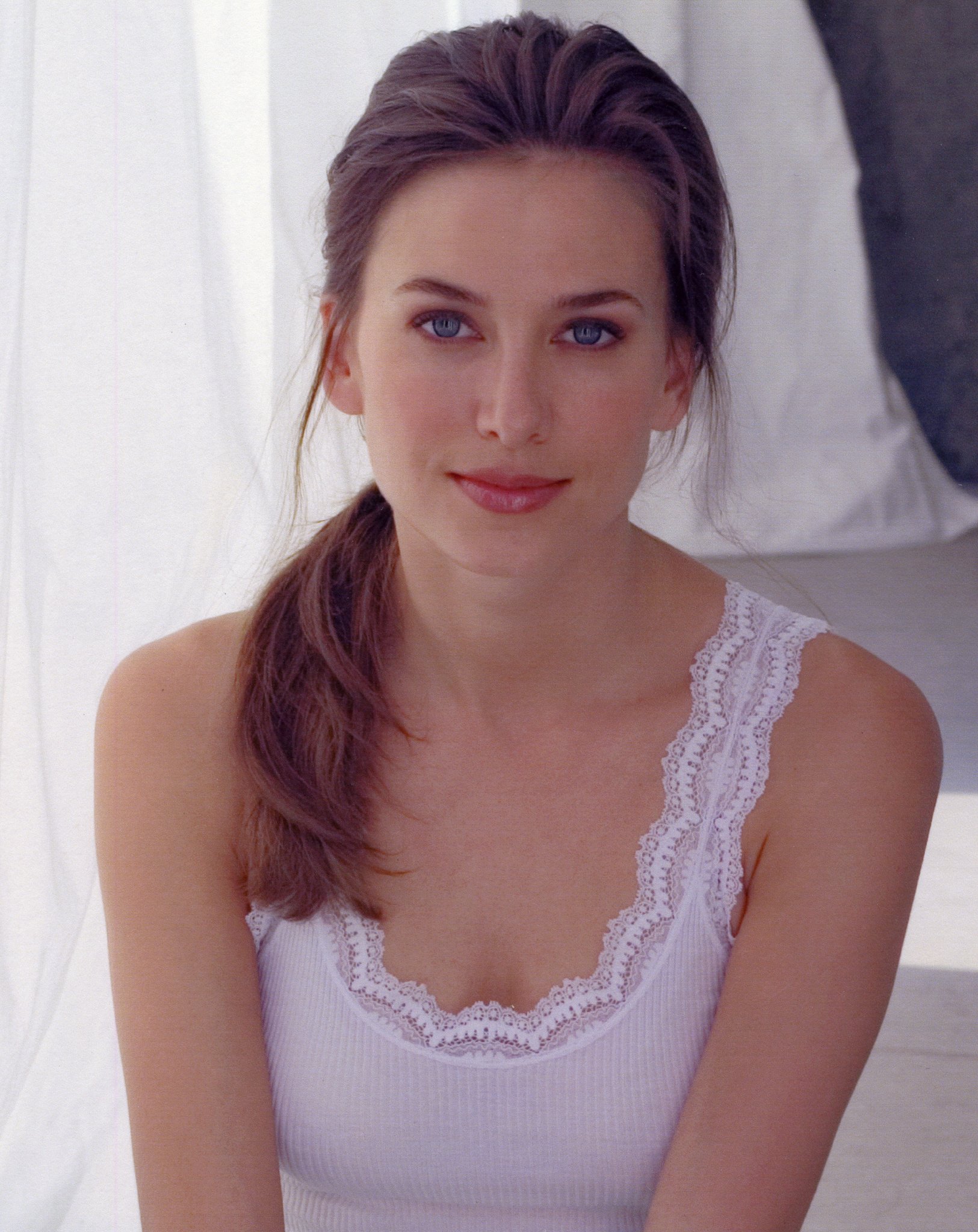 Фото - Nikki Novak: 1625x2048 / 530 Кб