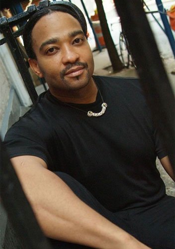 Фото - Деннис Фанни: 352x500 / 32 Кб