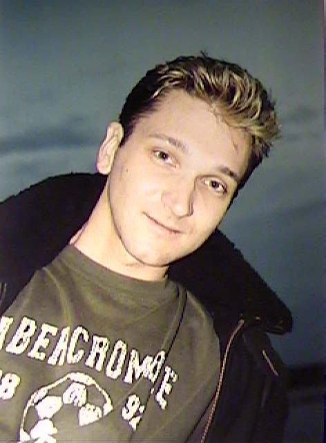 Фото - Todd Peterson: 472x640 / 44 Кб