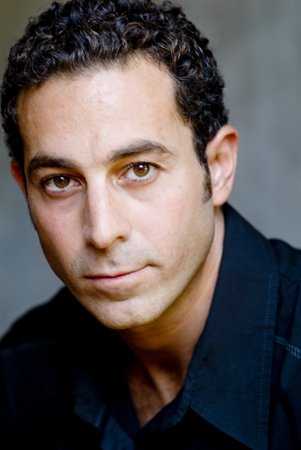 Фото - Валид Зуэйтер: 301x450 / 22 Кб