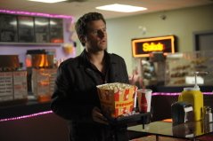 Фото - Джеймс Родэй: 239x159 / 11 Кб