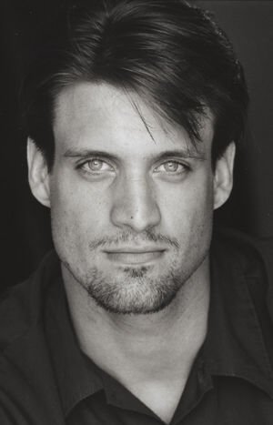 Фото - Charlie Kranz: 300x467 / 18 Кб