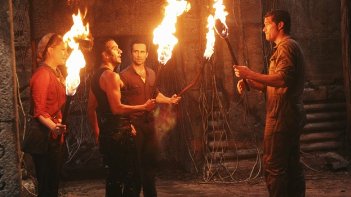 Фото - Элис Эванс: 351x197 / 18 Кб