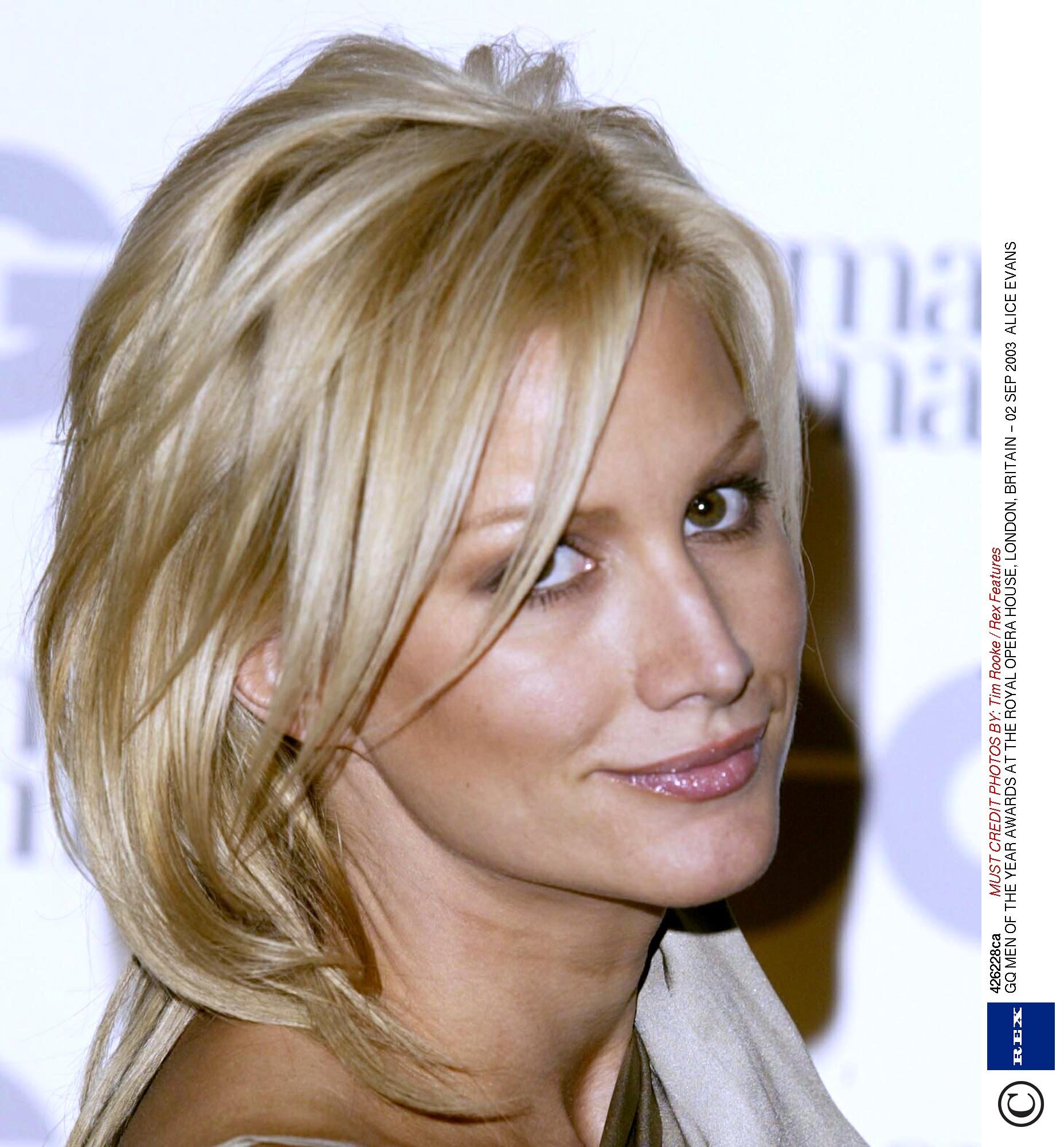 Фото - Элис Эванс: 1856x2000 / 316 Кб