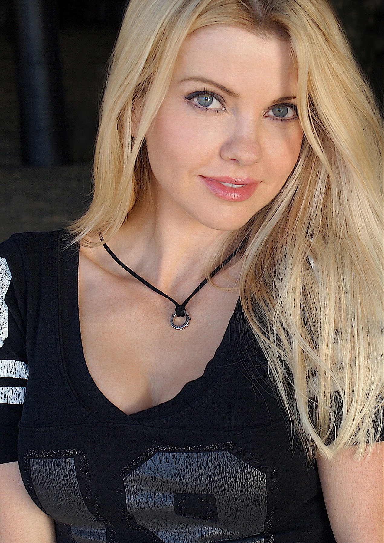 Фото - Анджела Литтл: 1270x1794 / 566 Кб